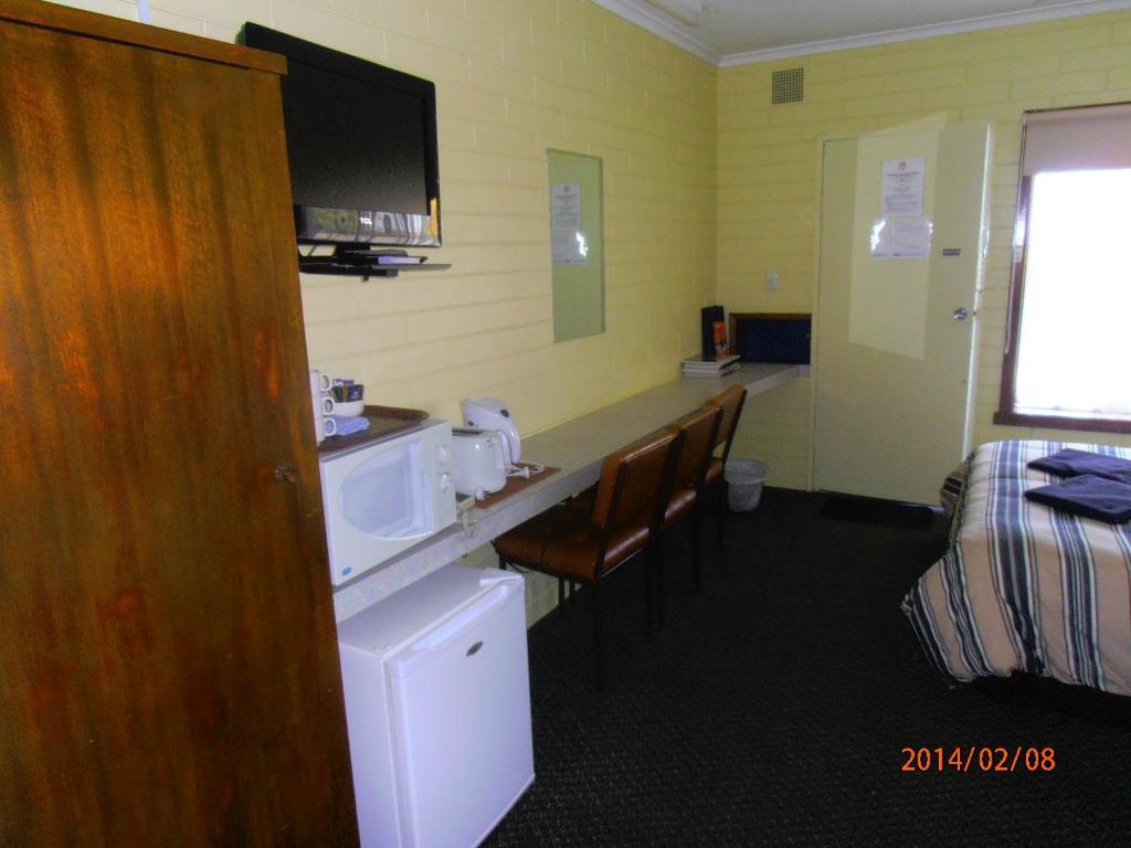 Opal Motel Leongatha Phòng bức ảnh